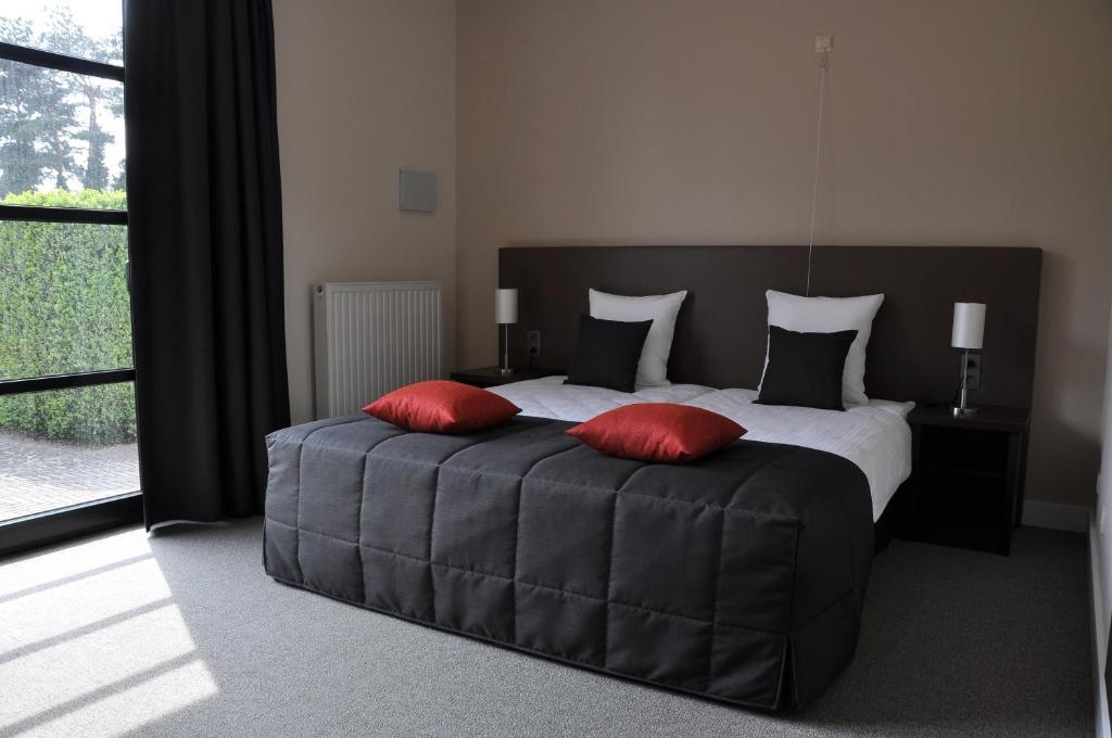 Hotel Boomgaard Lanaken Quarto foto
