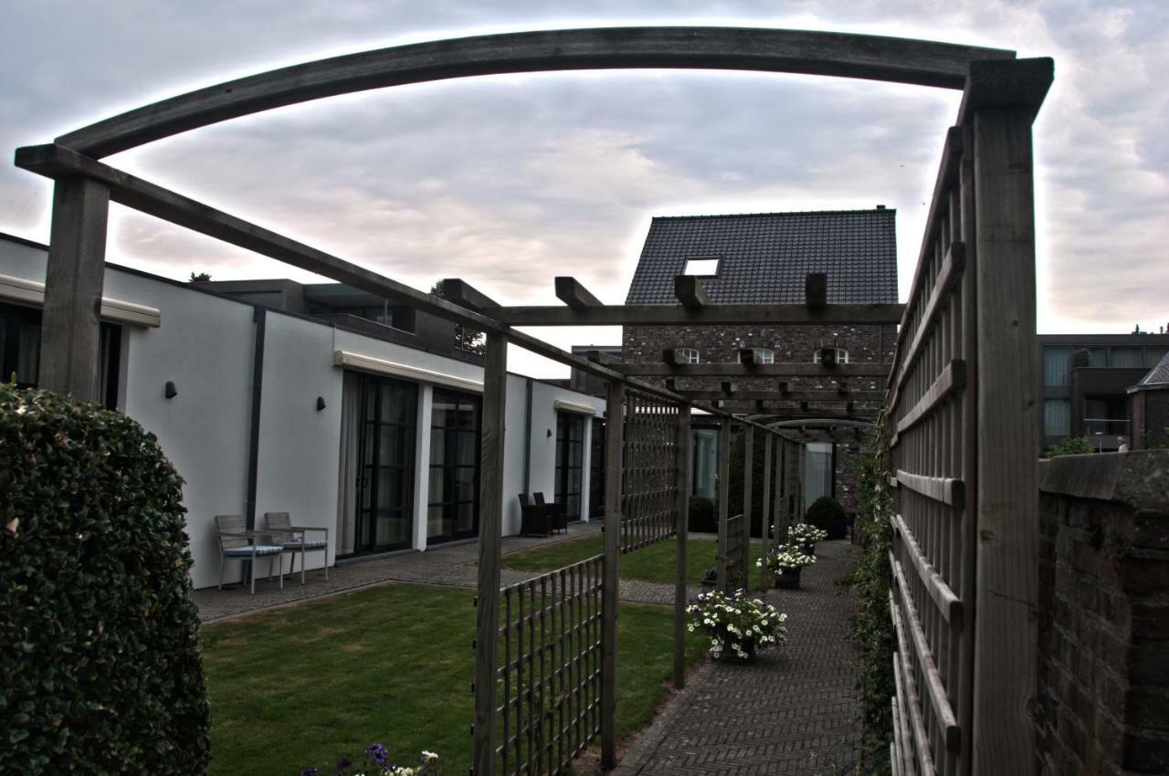 Hotel Boomgaard Lanaken Exterior foto